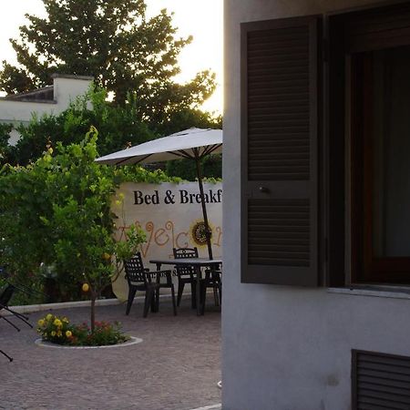 B&B Pompei Welcome Bagian luar foto
